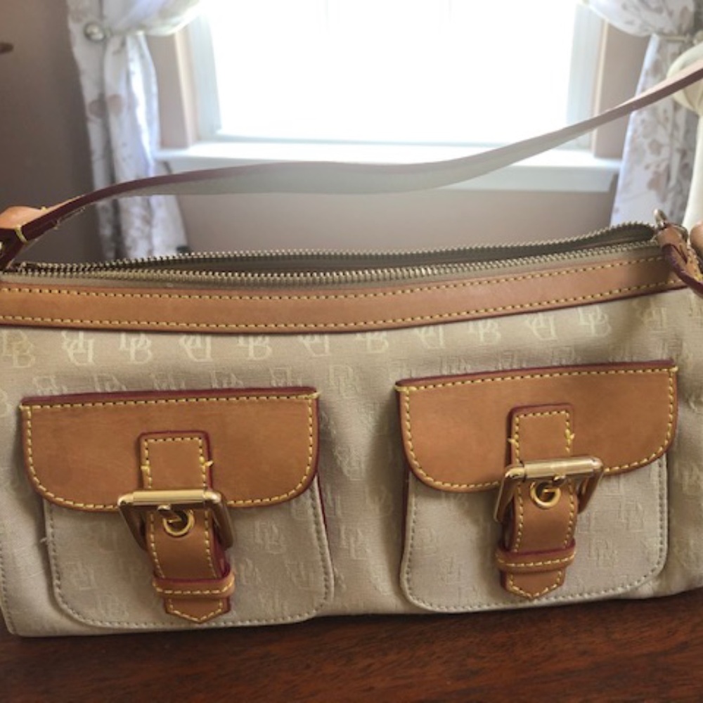 Dooney Bourke Purse